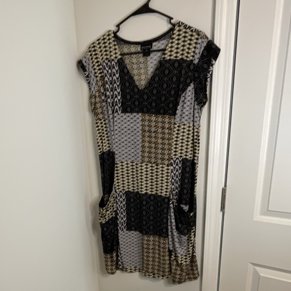 En Focus‎ Studio Patchwork Sheath Dress 14W V-Neck Cap Sleeve Black White Yellow